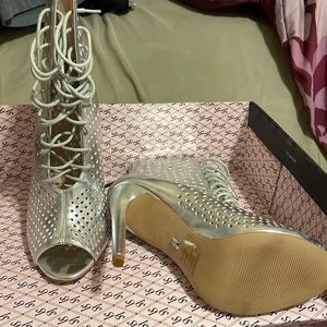 Victoria’s Secret runway heels